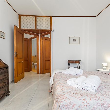 Palazzo Reale & Piazza Indipendenza Roomy Flat Παλέρμο Εξωτερικό φωτογραφία